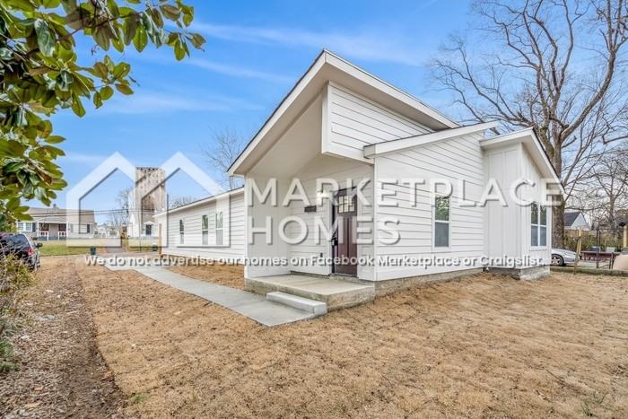 1375 S Cooper St - Photo 3 of 23