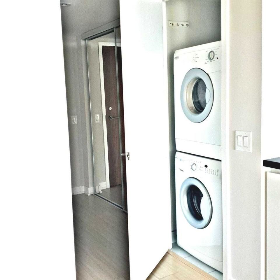 85 Queens Wharf Road #716 - Photo 2 of 6