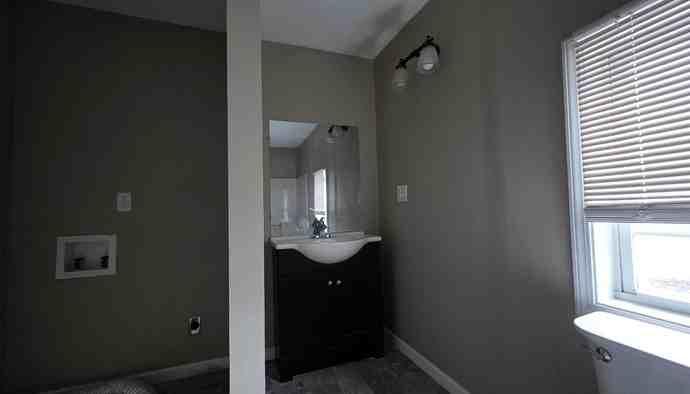 136 Mayflower Rd #1 - Photo 3 of 4