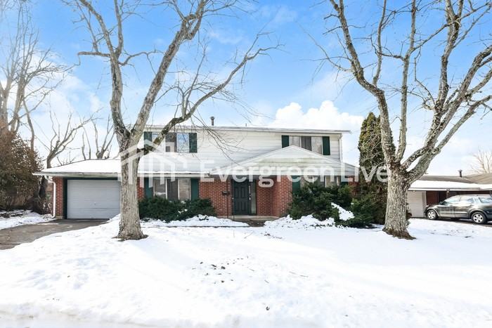 6420 Larcomb Dr - Photo 2 of 15