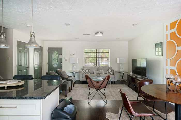 942 Cadencia Way Sw - Photo 3 of 28