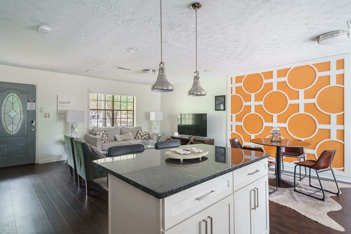 942 Cadencia Way Sw - Photo 4 of 28