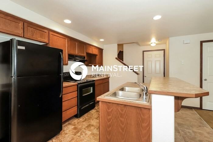 4740 147th Pl Ne - Photo 6 of 17