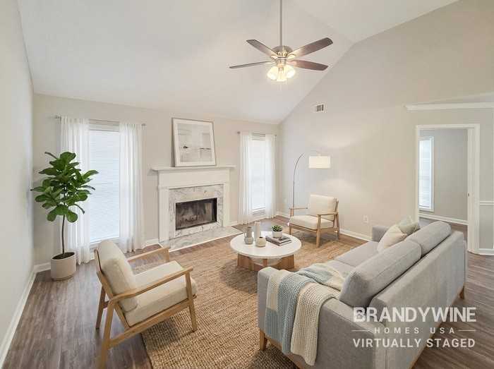 11045 Knotty Pine Pl - Photo 2 of 24