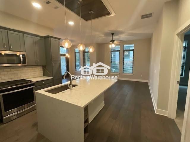 2401 Euclid Ave #116 - Photo 7 of 20