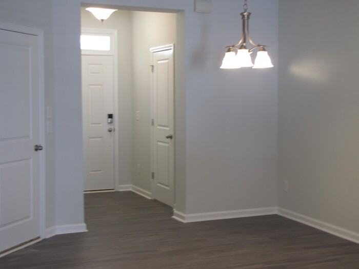 851 Bristol Bridge Dr - Photo 3 of 14