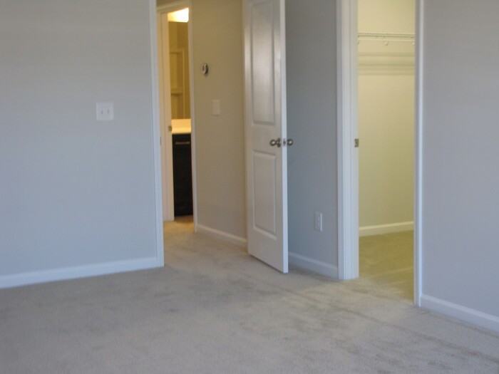 851 Bristol Bridge Dr - Photo 7 of 14