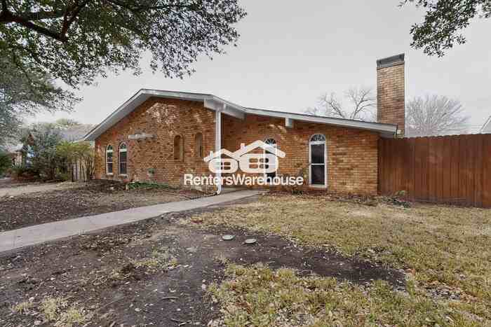 953 Goodwin Dr - Photo 6 of 46