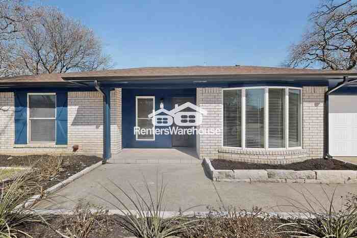 4001 Sumac Ct - Photo 4 of 48