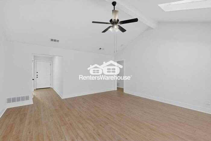 4001 Sumac Ct - Photo 5 of 48