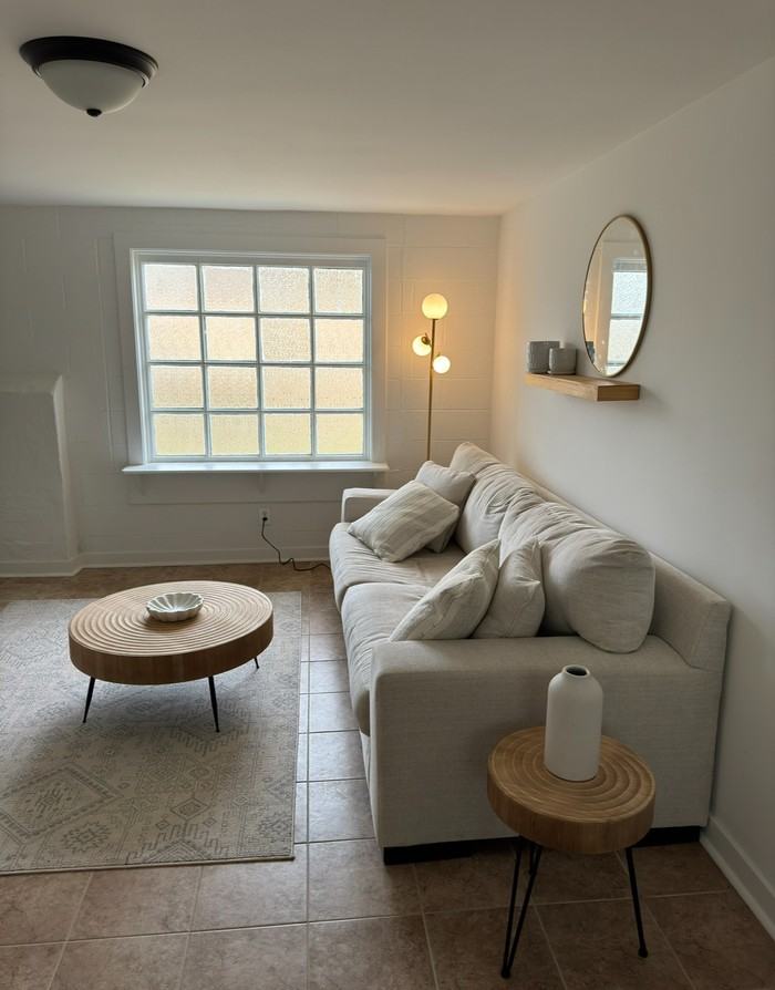 500 Bragg St #A - Photo 2 of 9