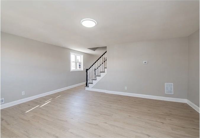 7843 Harold Rd - Photo 4 of 25