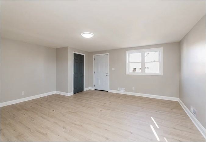 7843 Harold Rd - Photo 5 of 25