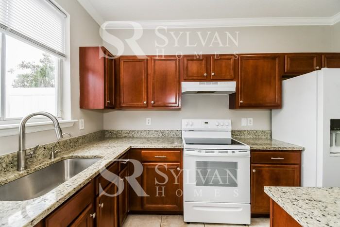 8832 Shell Island Dr - Photo 7 of 16