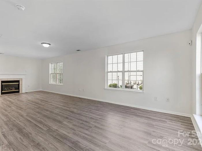 7212 Ravanna Dr - Photo 6 of 33