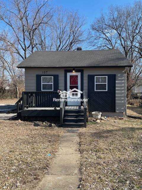 107 S Home Ave - Photo 2 of 10