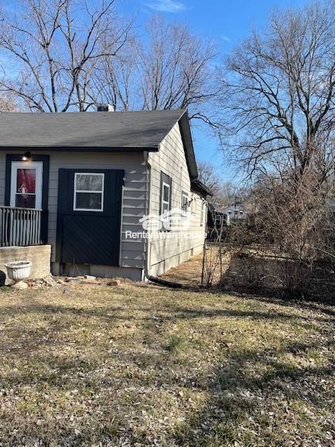 107 S Home Ave - Photo 3 of 10