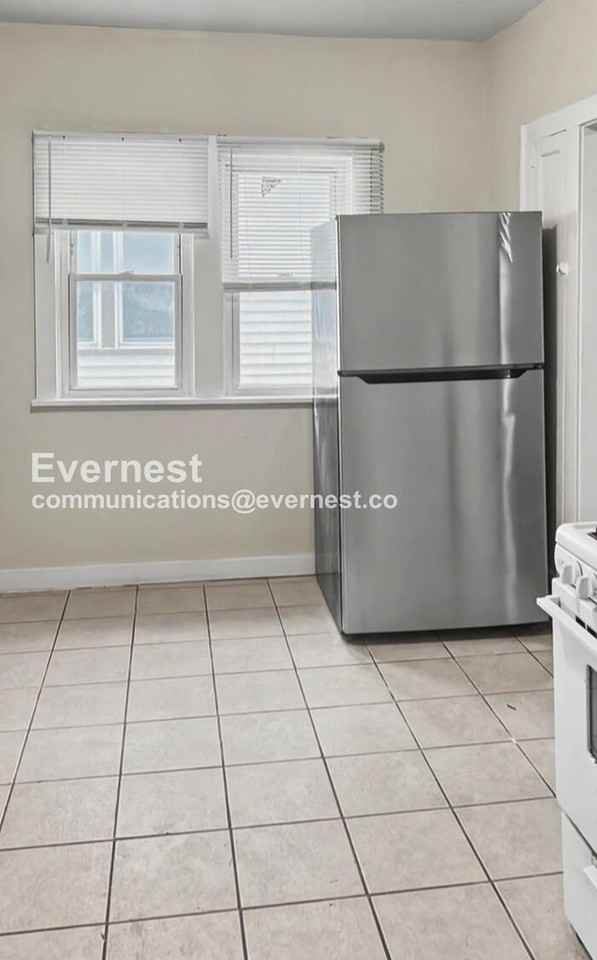 3391 W 117th St #2 - Photo 3 of 21