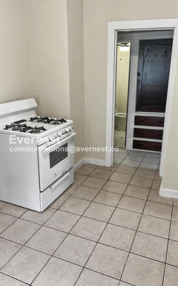 3391 W 117th St #2 - Photo 4 of 21