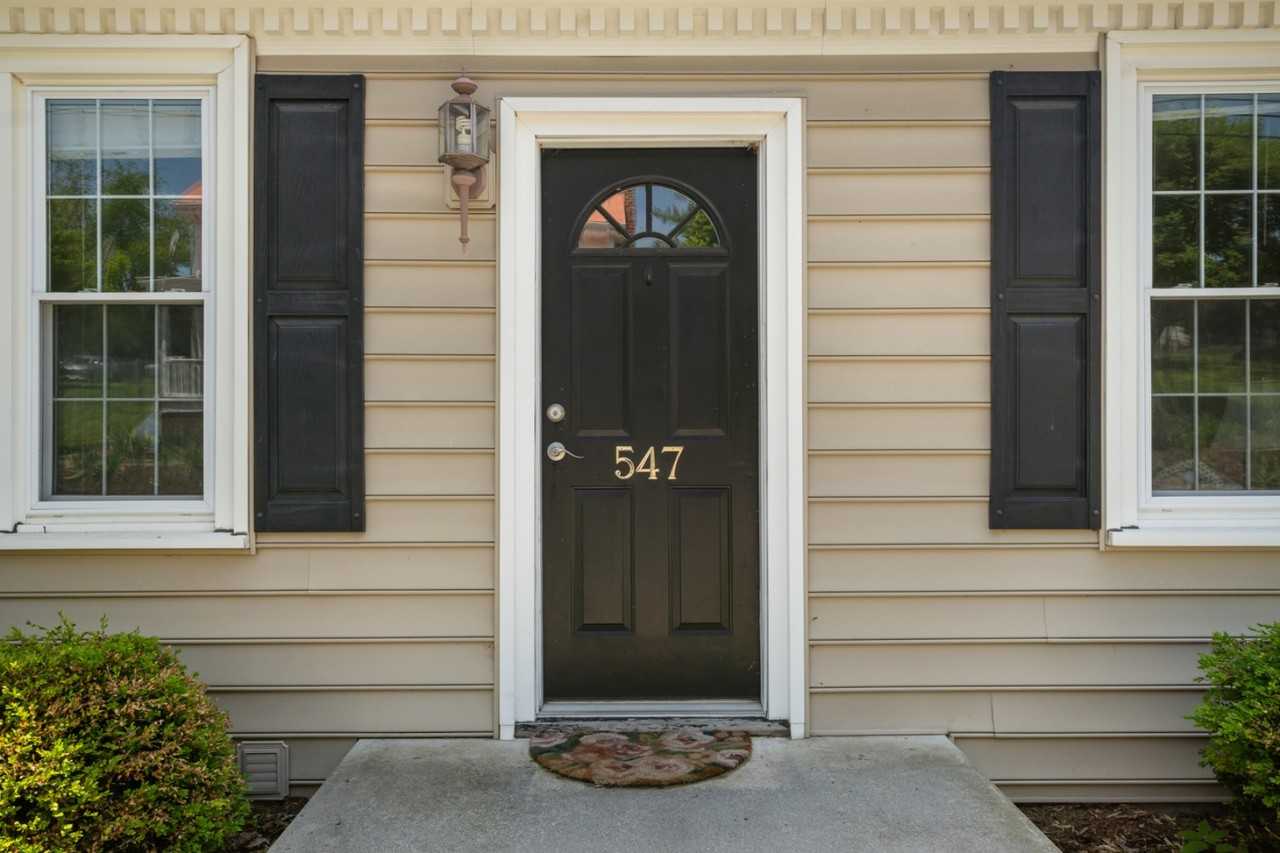 Montgomery Street - Photo 4 of 10