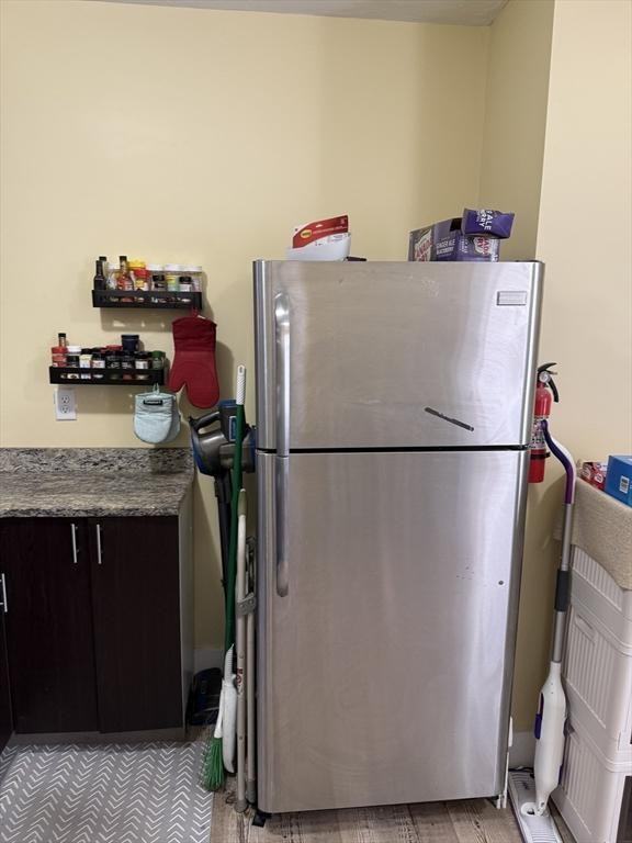 43 Leavitt St - Photo 2 of 9