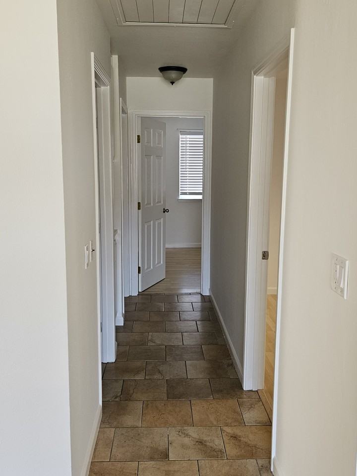 119 Houlton Ct #NA - Photo 7 of 39