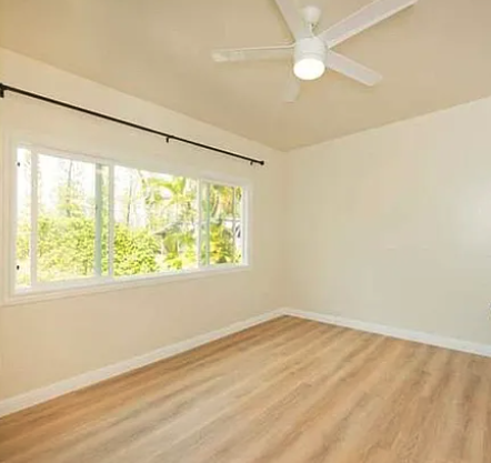 16-1891 37th Ave #B - Photo 4 of 5