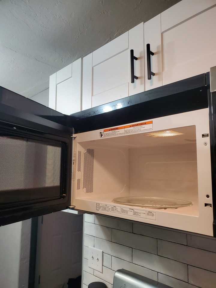 1538 Ne 42nd St #1536 - Photo 4 of 39