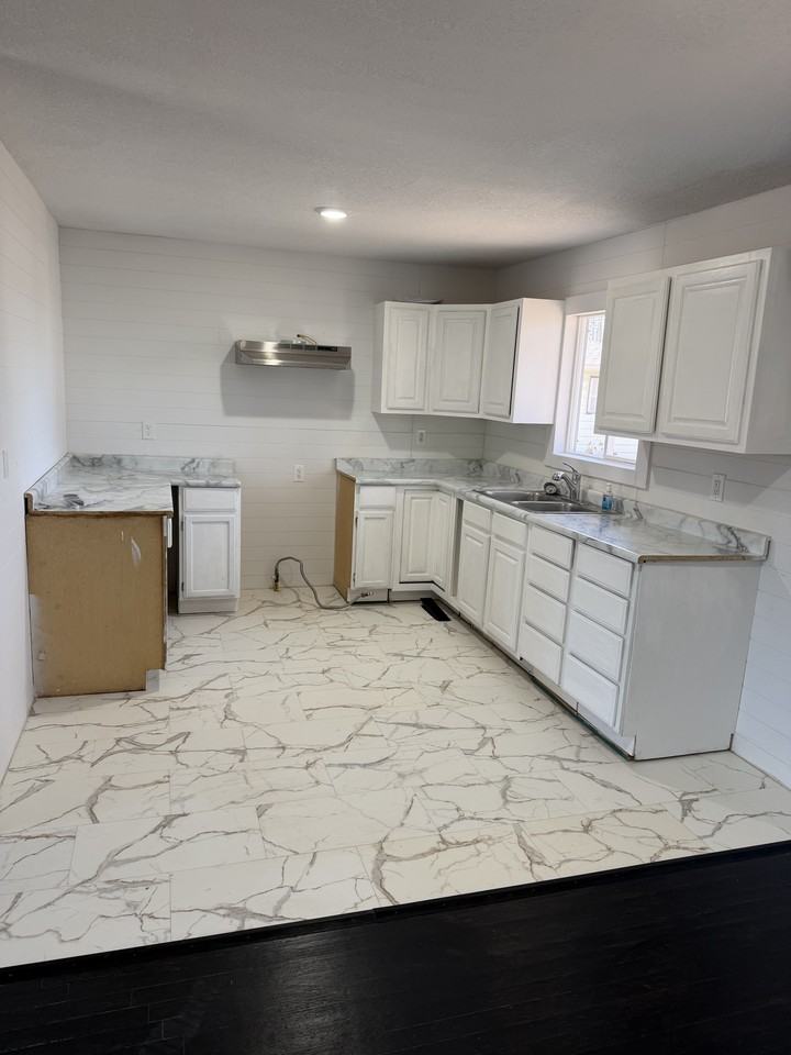 1825 G St Nw #NA - Photo 5 of 11