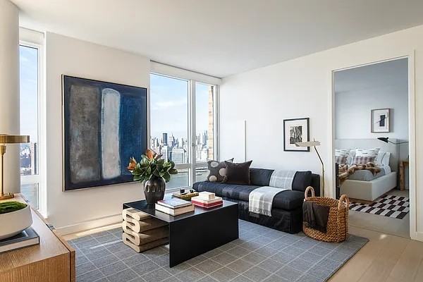 57th Ave #3 - Photo 4 of 34