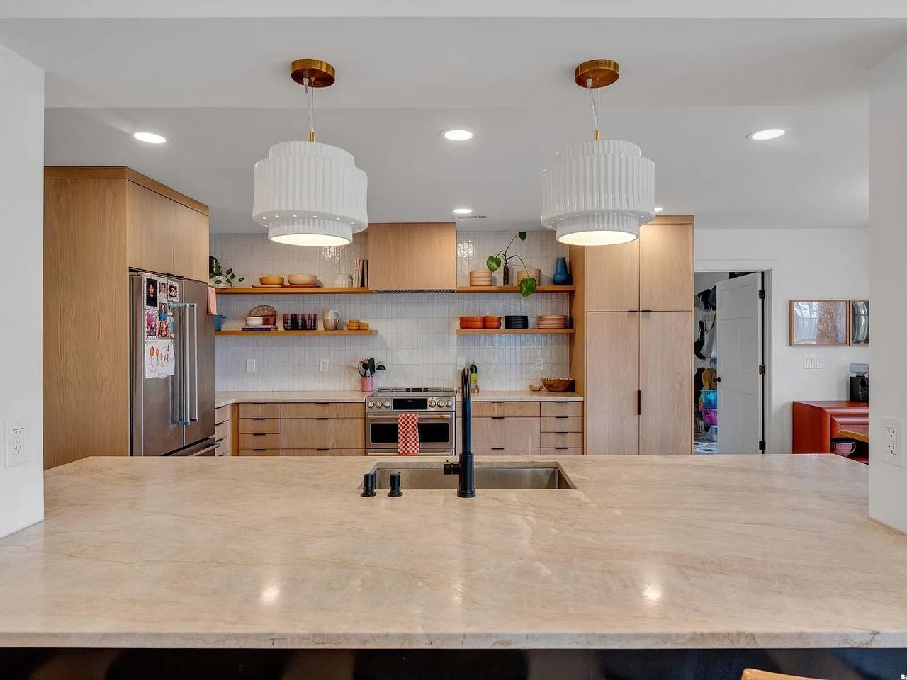 1304 Lawrence Ave #NA - Photo 3 of 25