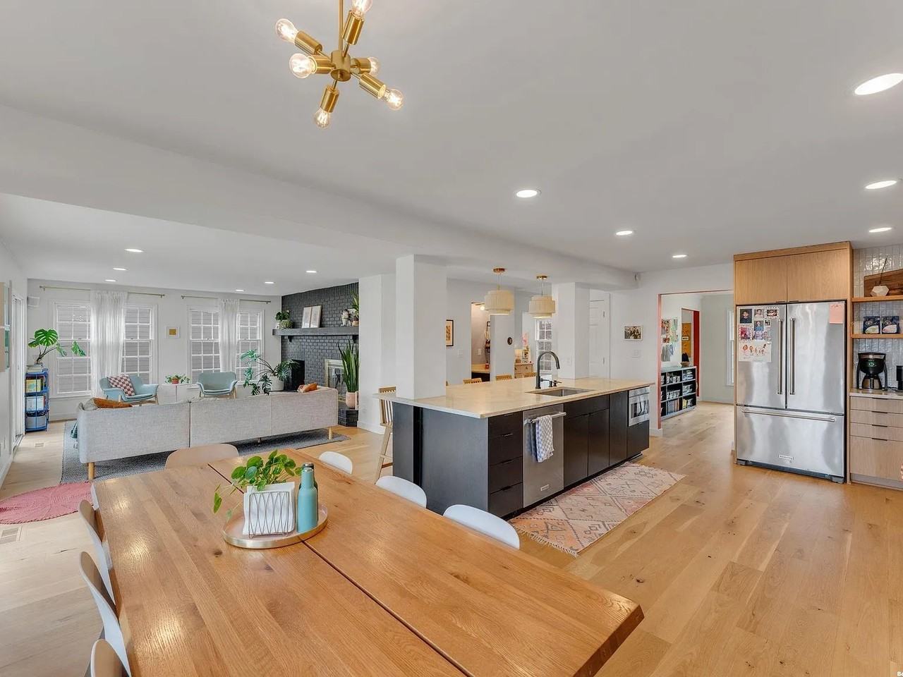 1304 Lawrence Ave #NA - Photo 5 of 25