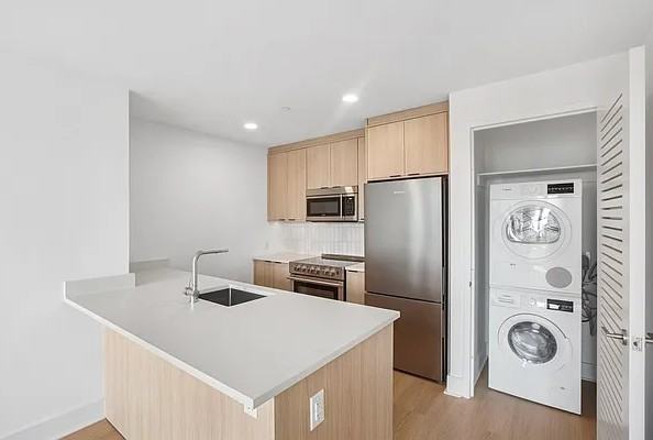 President St #2 - Photo 5 of 40