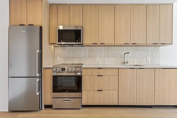 President St - Photo 6 of 33