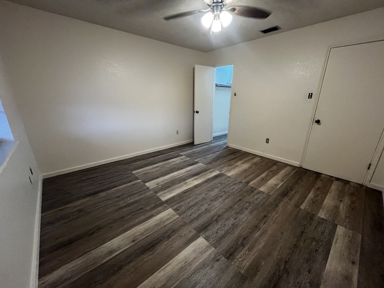 4720 N Calle 12 #15 - Photo 3 of 4