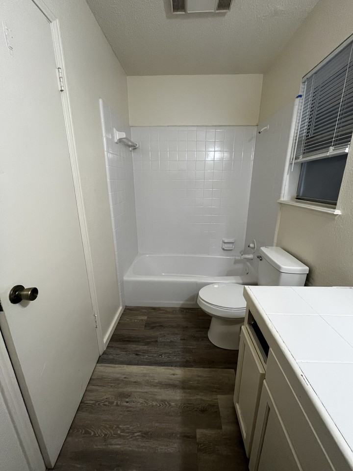 4720 N Calle 12 #15 - Photo 2 of 4