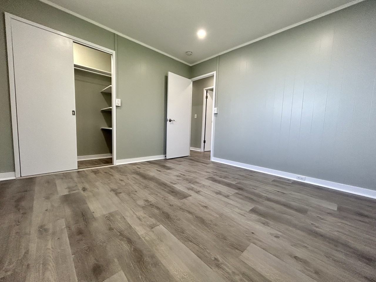 2801 Peter St #NA - Photo 6 of 18