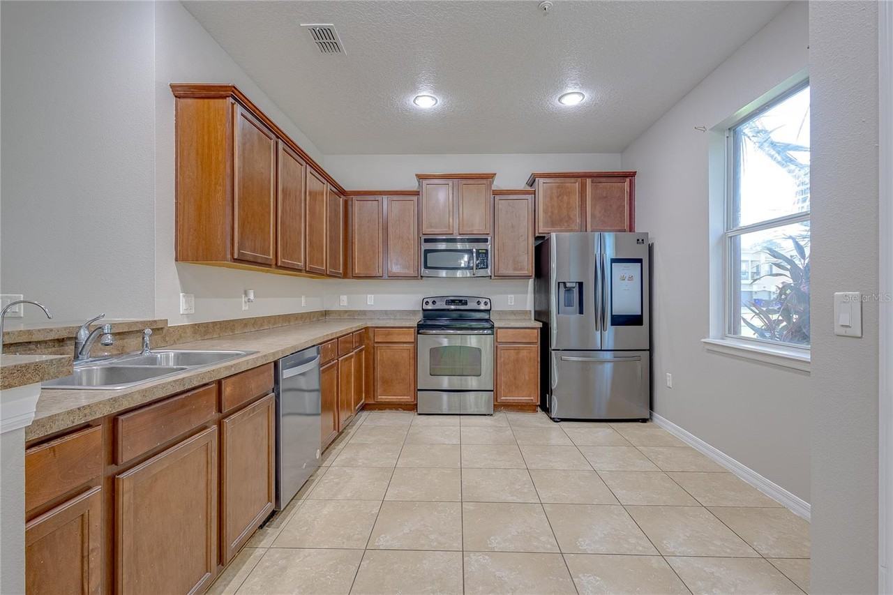 2221 Betsy Ross Ln #NA - Photo 7 of 19