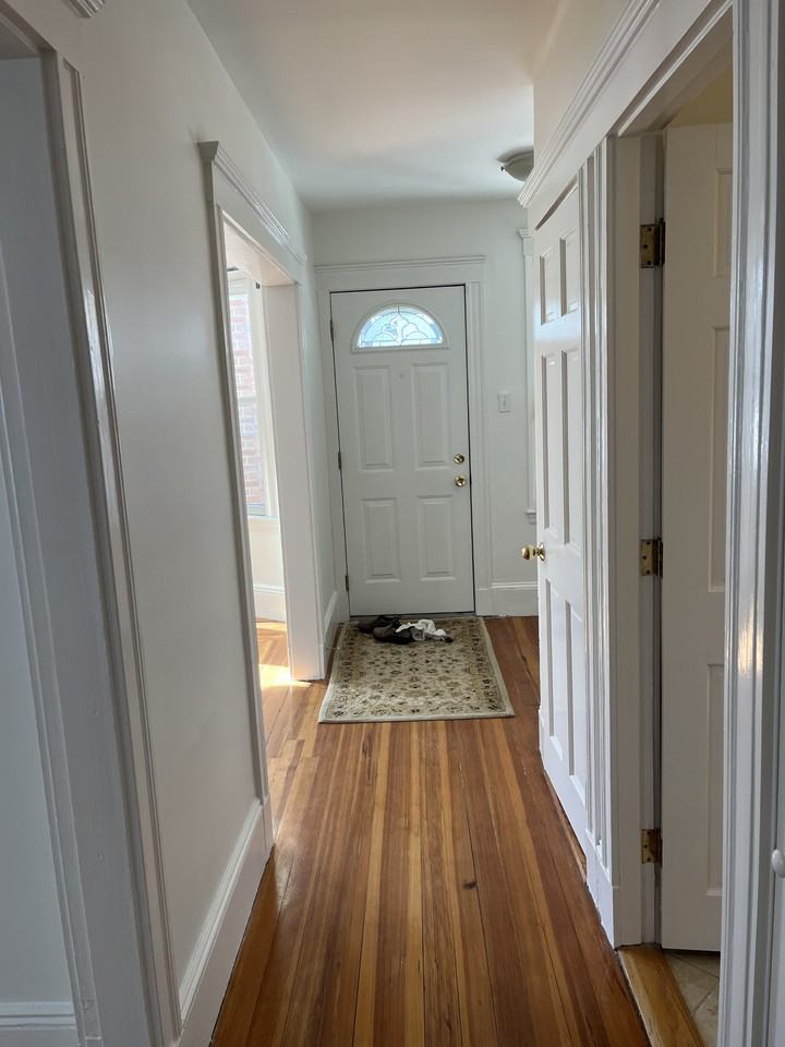 27 Lewis St - Photo 5 of 15