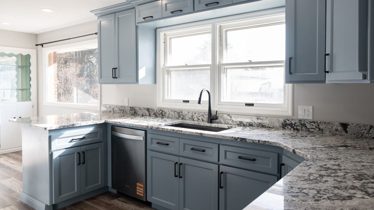 920 9th St #1 - Photo 6 of 30