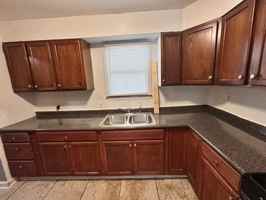 featured image of 113 Howard St #1