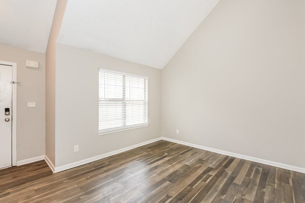 3444 Sumter Pl - Photo 5 of 18