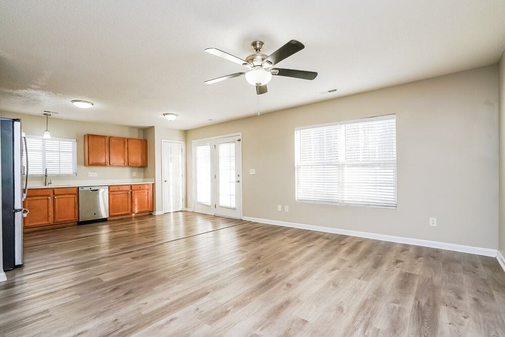 8143 Cohosh Ct - Photo 4 of 17