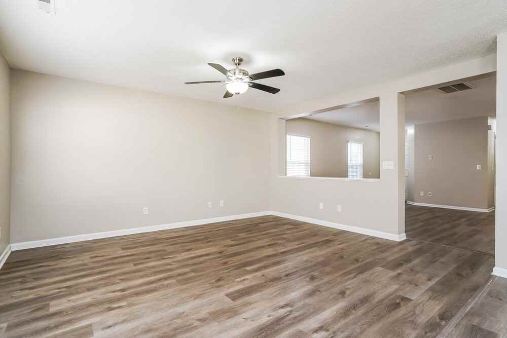 8143 Cohosh Ct - Photo 5 of 17