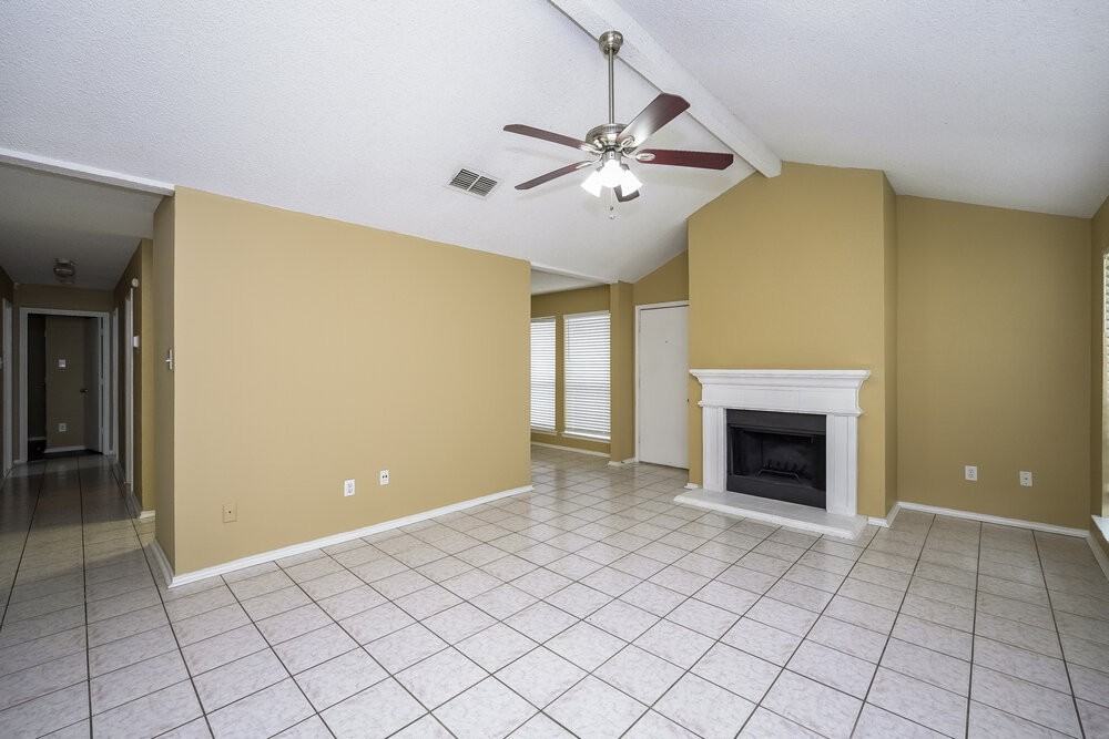 2605 Trabuco Canyon Rd - Photo 4 of 16