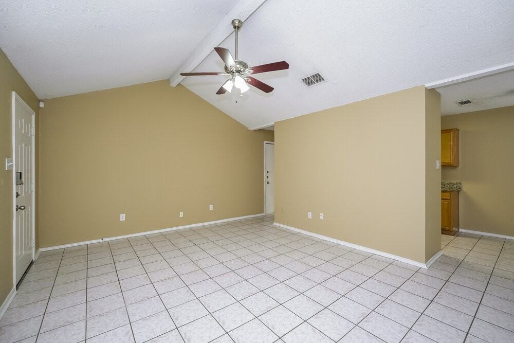 2605 Trabuco Canyon Rd - Photo 5 of 16