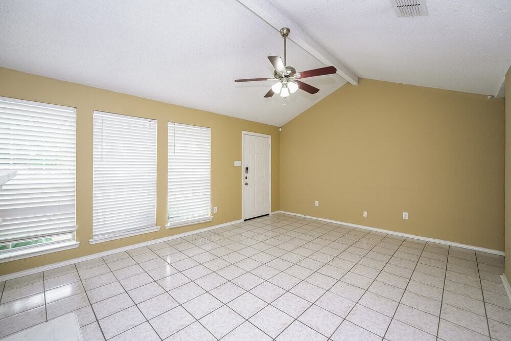 2605 Trabuco Canyon Rd - Photo 6 of 16