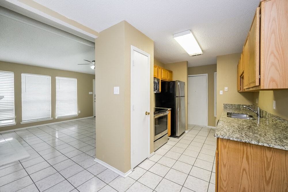 2605 Trabuco Canyon Rd - Photo 7 of 16