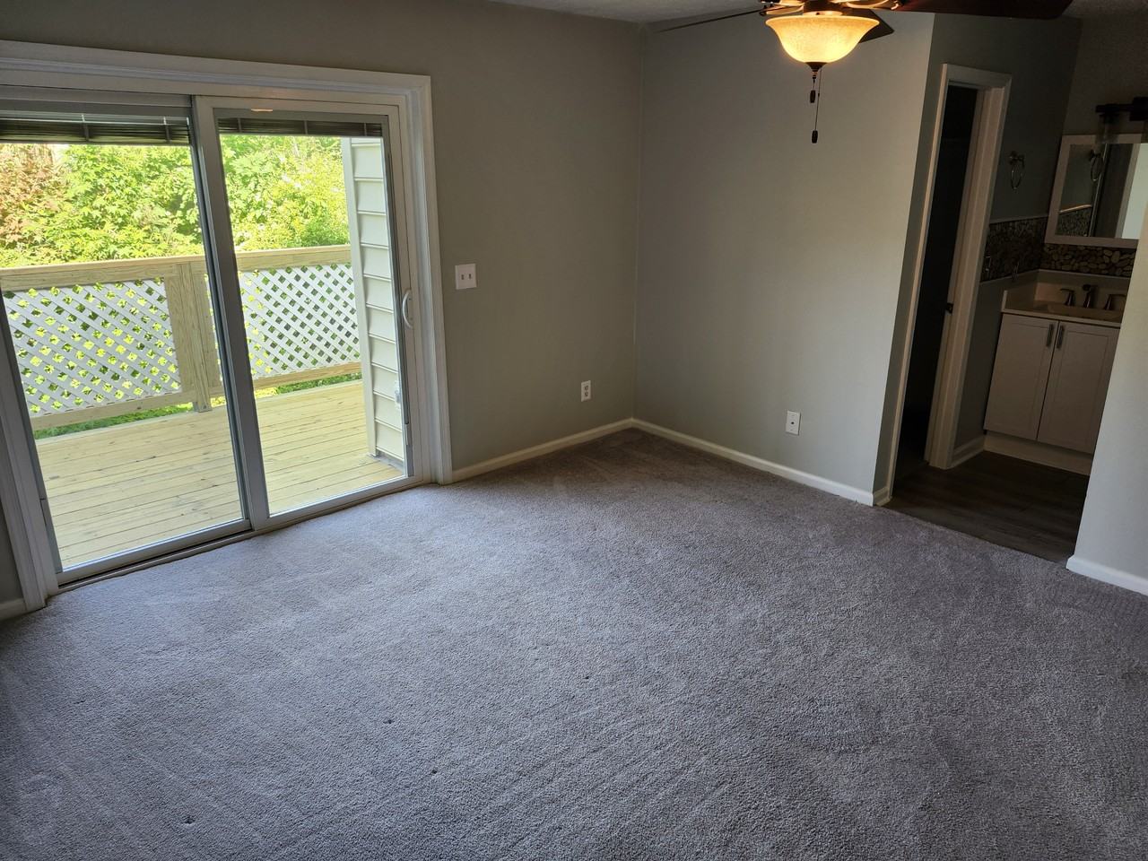 203 Oak Hollow Ct #NA - Photo 3 of 27