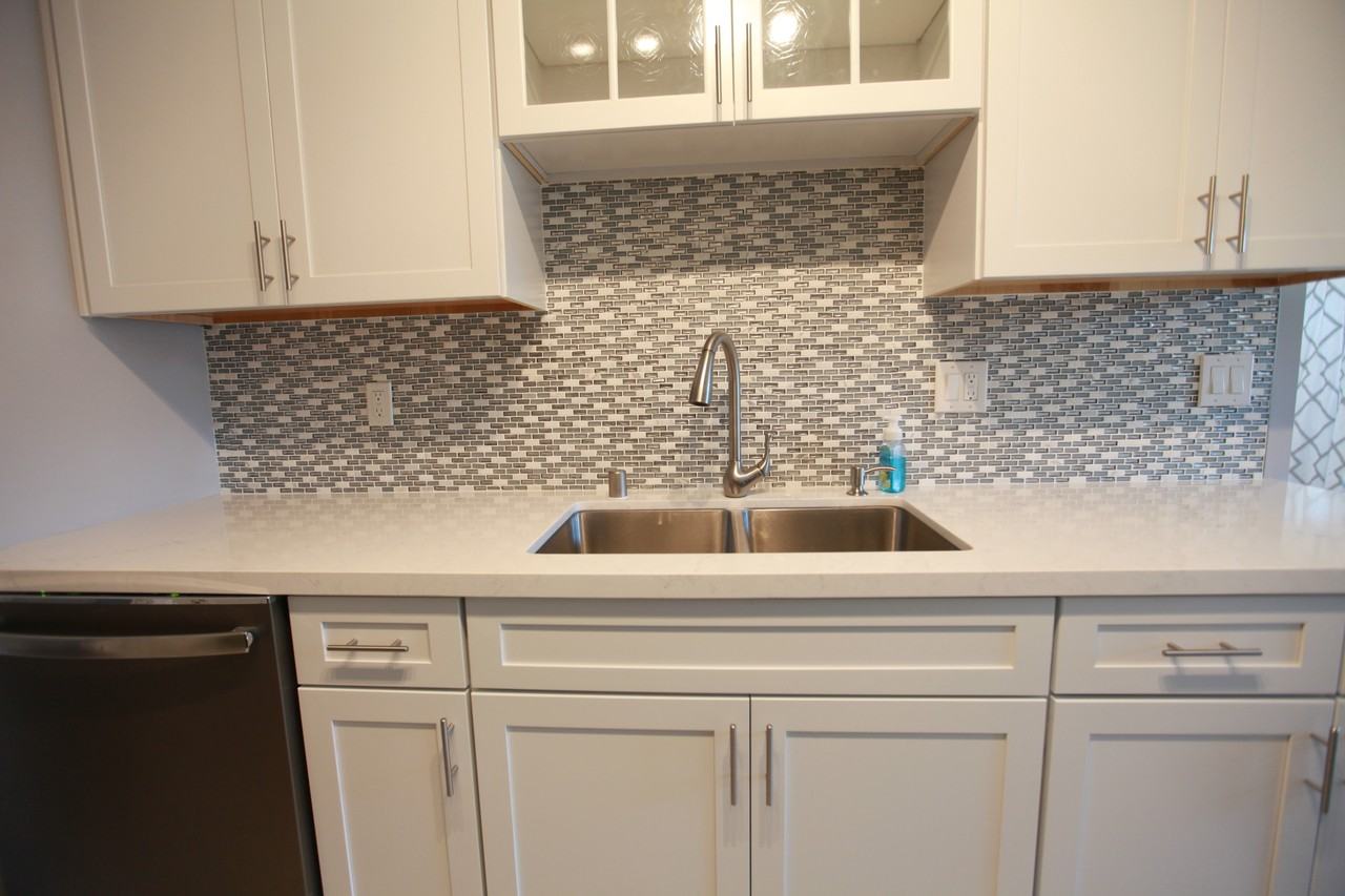 1143 6th Street ##104 - Photo 3 of 18